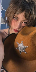 HannahSky_ Public Billede 8