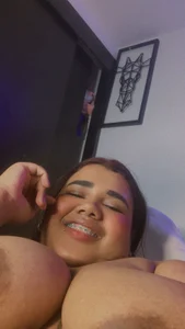 NaomiAsha Photos of my face Foto 6