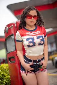 alejagarcia_ GAS STATION Pic 3