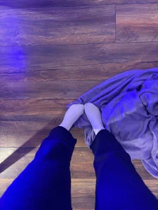 Melissa_Wells legs Pic 2