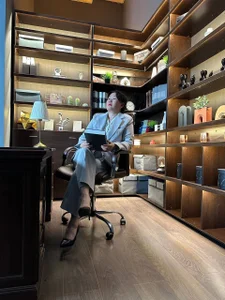 Akira_xxのAt work! Happy new Year! 2025の 4枚の写真