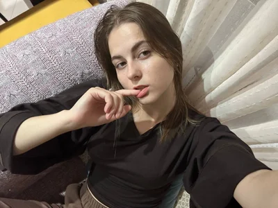 CarolannMirjah Thoughts while cooking😋 slika 4