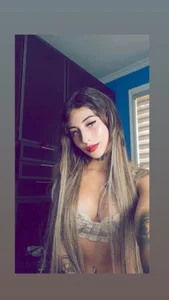 o face hot de gatitaa777 Foto