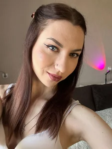 Jannetemagdalenovna Public Pic 8