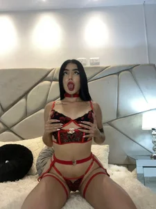 zoee_jackson passion red Immagine  5