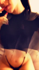 hotzarasweet Public Pic 3