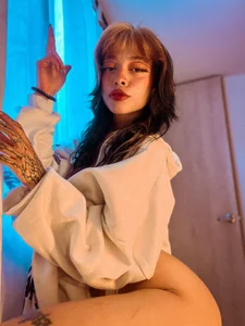 Kitty_arts's happy new year Sex Photo 2