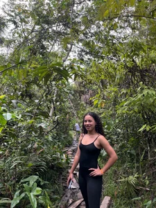 Camila_Martinez1_ kiss Pic