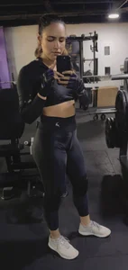 Bianca____ Entrenando en el gym. 🦾🍑🦿🏋🏻‍♀️ Hình 9