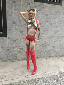 bicho de barbara_anal_squirt_ Foto