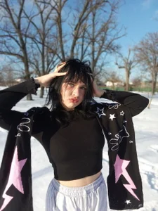 KarenMendez Public Gambar 2