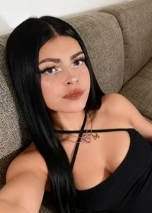 DapneOwen's XXX Nude Photo 1