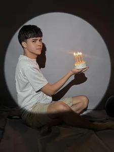 justinbilerのBDAAY JUSTINN🤍の 4枚の写真