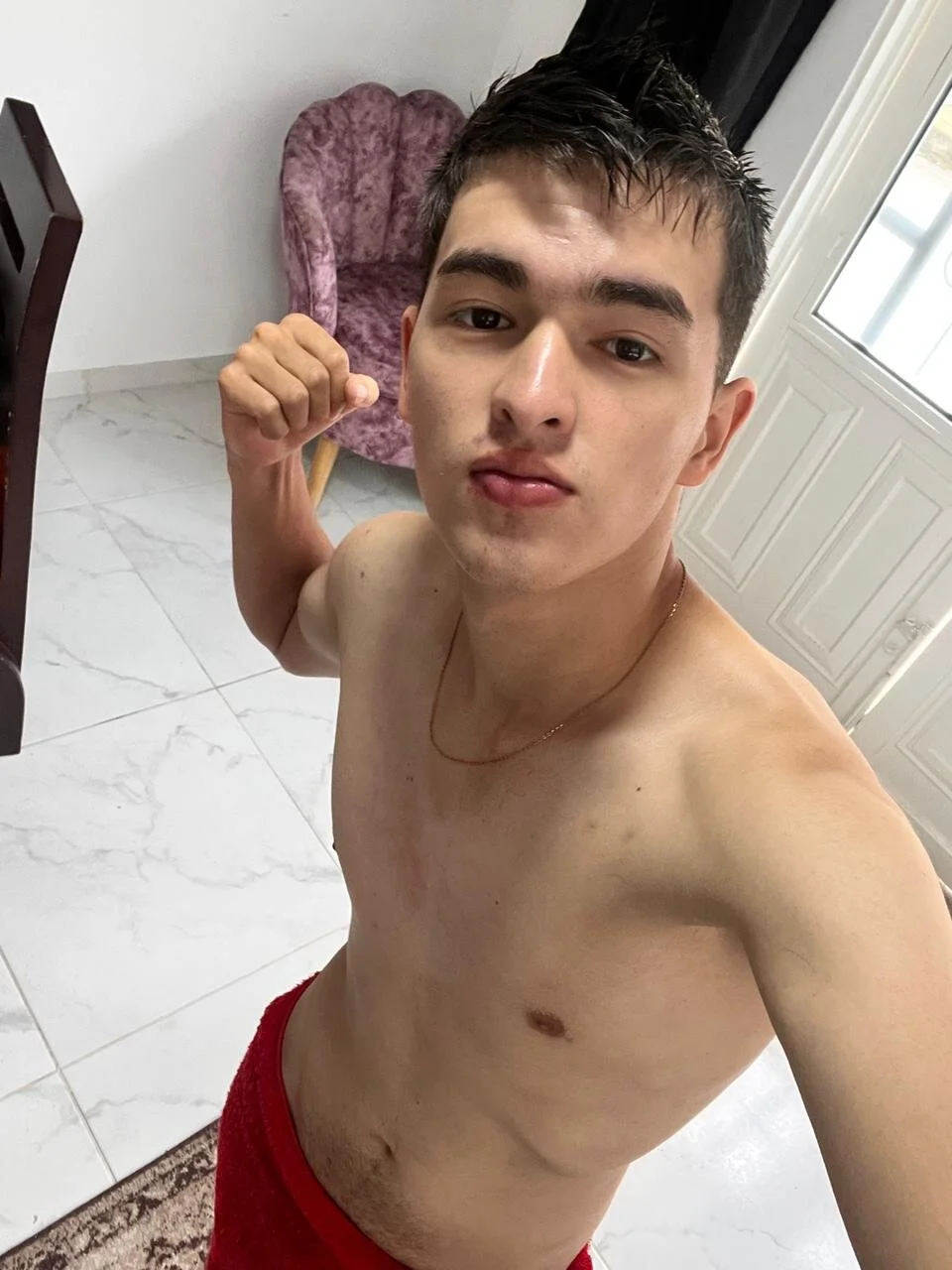  7046 Gambar Sohor Kini Xander_Noir