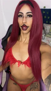 Mostrona_hairy Yummi redhear 🤪 Pic