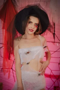 Zdjęcia victoria__gil Succubus Sweetheart 🍷🩸✨:  3