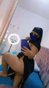 Inaya_Khalifa Do you want to play with my big hot ass?🔥 Εικόνα 3