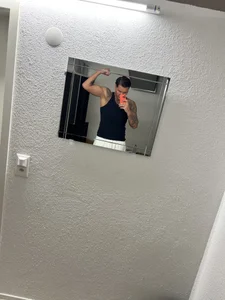 BossyDaddy HOT😈 Poză 3