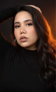 IndraKaur_ divine Hình