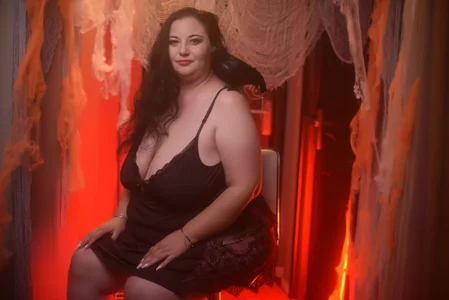 Alesha_XO A Little Halloween Trouble Immagine 