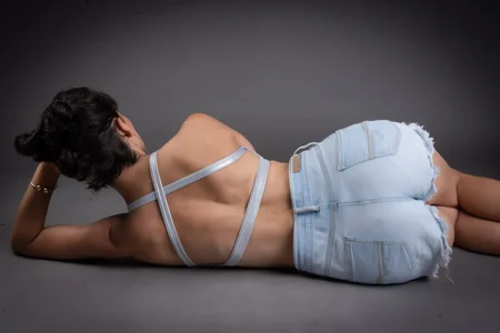 Valery_More__ SEXY Pic 5