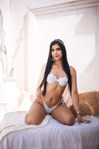 NaishaFord_1 sunny day Pic