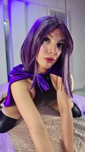 VesperVelvet cosplay raven sexy and dark Pic 5