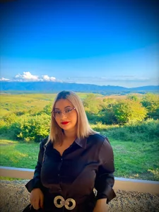 Katewalker_ Make me glow Kuva 2