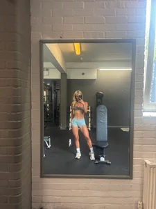 Elsa_24 Me and the gym 😉 Pic 4