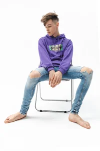 James_Mills Mysterious sexuality صورة واحدة|James_Mills Mysterious sexuality صورتان|James_Mills Mysterious sexuality  2 صور|James_Mills Mysterious sexuality  2 صورة