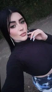 🤭 de belindaa_collins  photos