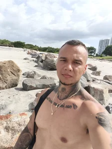 damian_c12's photo
