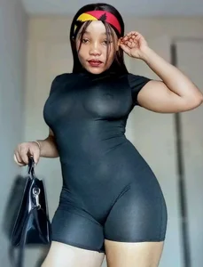 AfricanChinese Naughty bby Pic