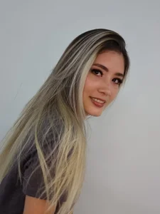 A little of me 😁 od Lee_Haneul  2 snímek