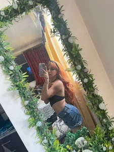 Terra_moonlight i like mirrors 🌵🌷 Immagine  5