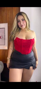 Cloee_Rainbow1 Your elegant, sensual, and passionate girl 😏❤️‍🔥 圖片 2