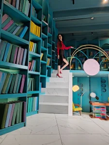 Iren Iren teacher Immagine  9