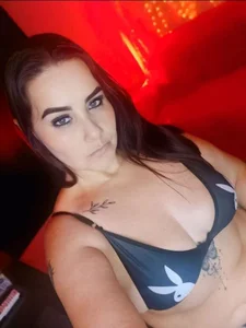 ErikaMontiel__ A little of me 💕✨ Billede 6