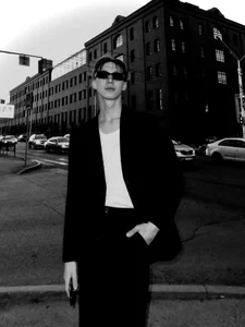 Daniel_Schmidt Public Pic 2