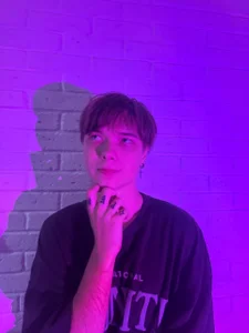 hilt_on_ 🖤🥀🕶️ Pic