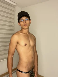 kael_Draven Public Pic 4