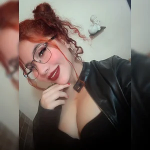 kyliejenner_hot SEXY hot hot 👿🔥 Foto 2