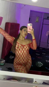 TE ESPERO EN MI CLUB DE FANS 🤭 I'LL BE WAITING FOR YOU IN MY FAN CLUB de Bella-Saint  8 Imagens