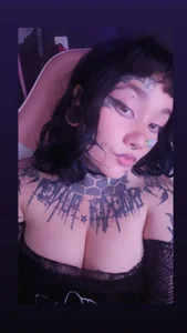 aradia_66 Hey babys Pic 4