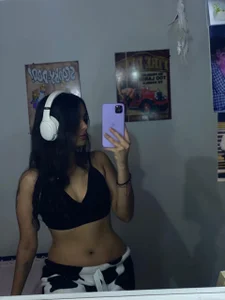 hannahst_ Public Pic 3