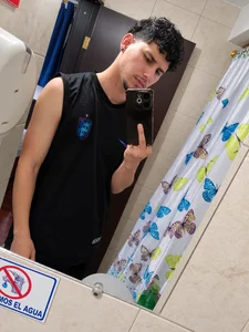 Atom_Hot me 🦾🫦 Billede 3