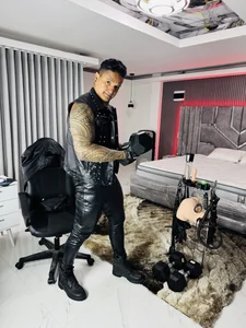 hot leather de master_leather Foto 7