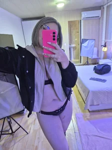 😳My natural body 🔥 de Sofia__bella  3 Imagens