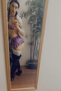 Public de averietheangel  4 photos