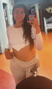 Sweett_liia_ "I think about seeing you again... and I get excited just imagining what we will do." 🎀 Pic